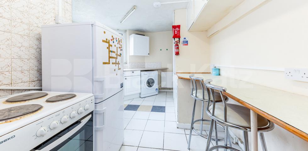 			NEW INSTRUCTION!, 3 Bedroom, 1 bath, 1 reception Flat			 Agar Grove, CAMDEN